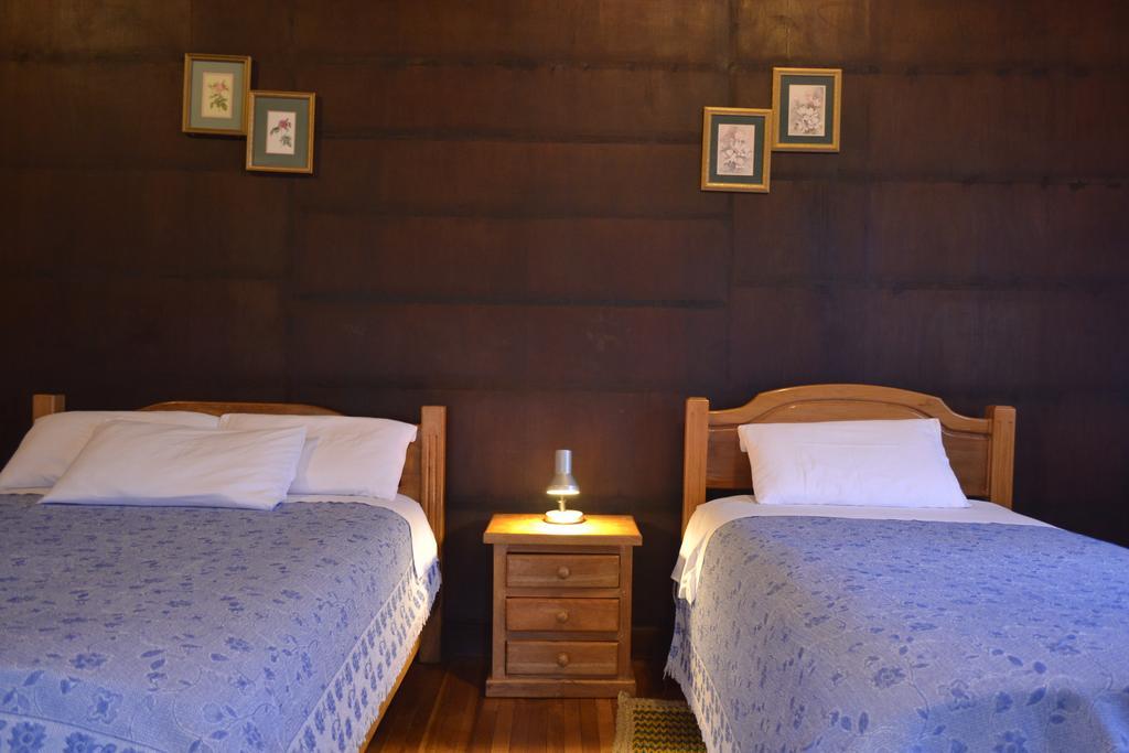 Hostal Travellers *