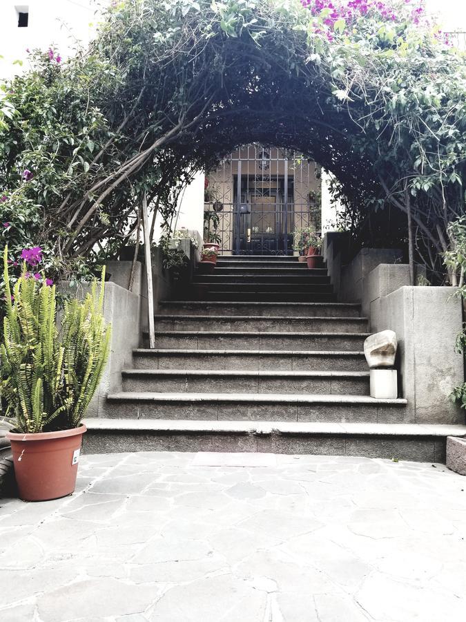 Travellers Hostal Quito