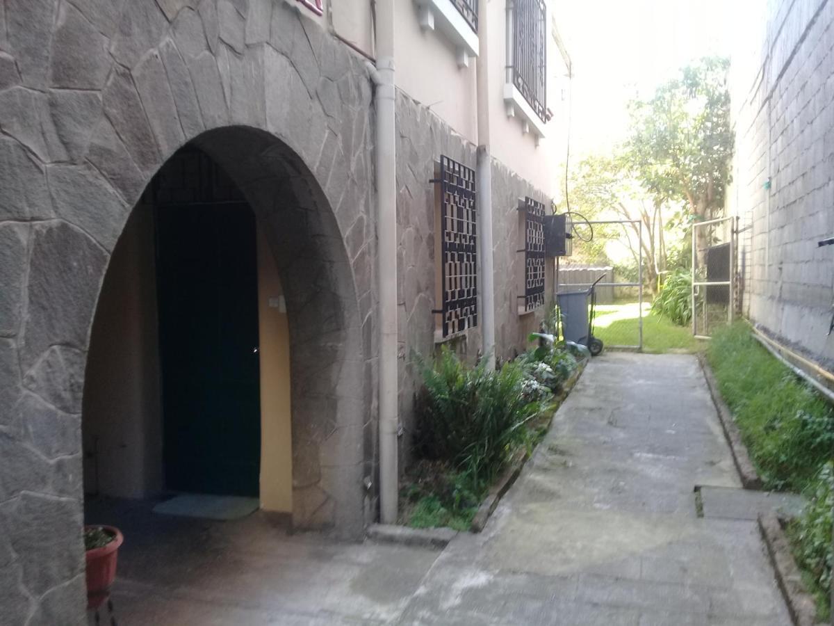 Travellers Hostal Quito